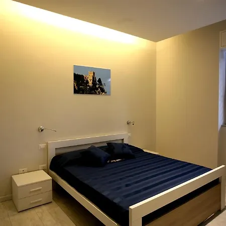Nina Casa Vacanze Finale Ligure Room photo