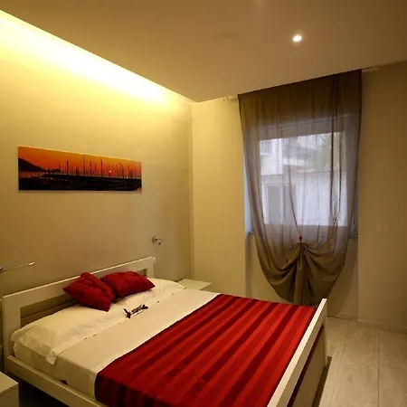 Nina Casa Vacanze Finale Ligure Room photo