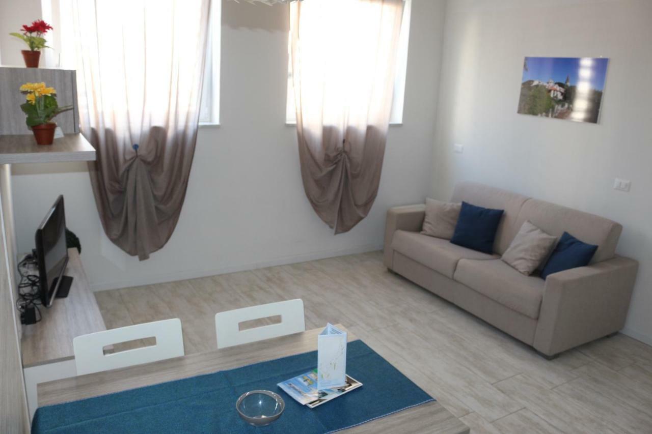 Nina Casa Vacanze * Finale Ligure